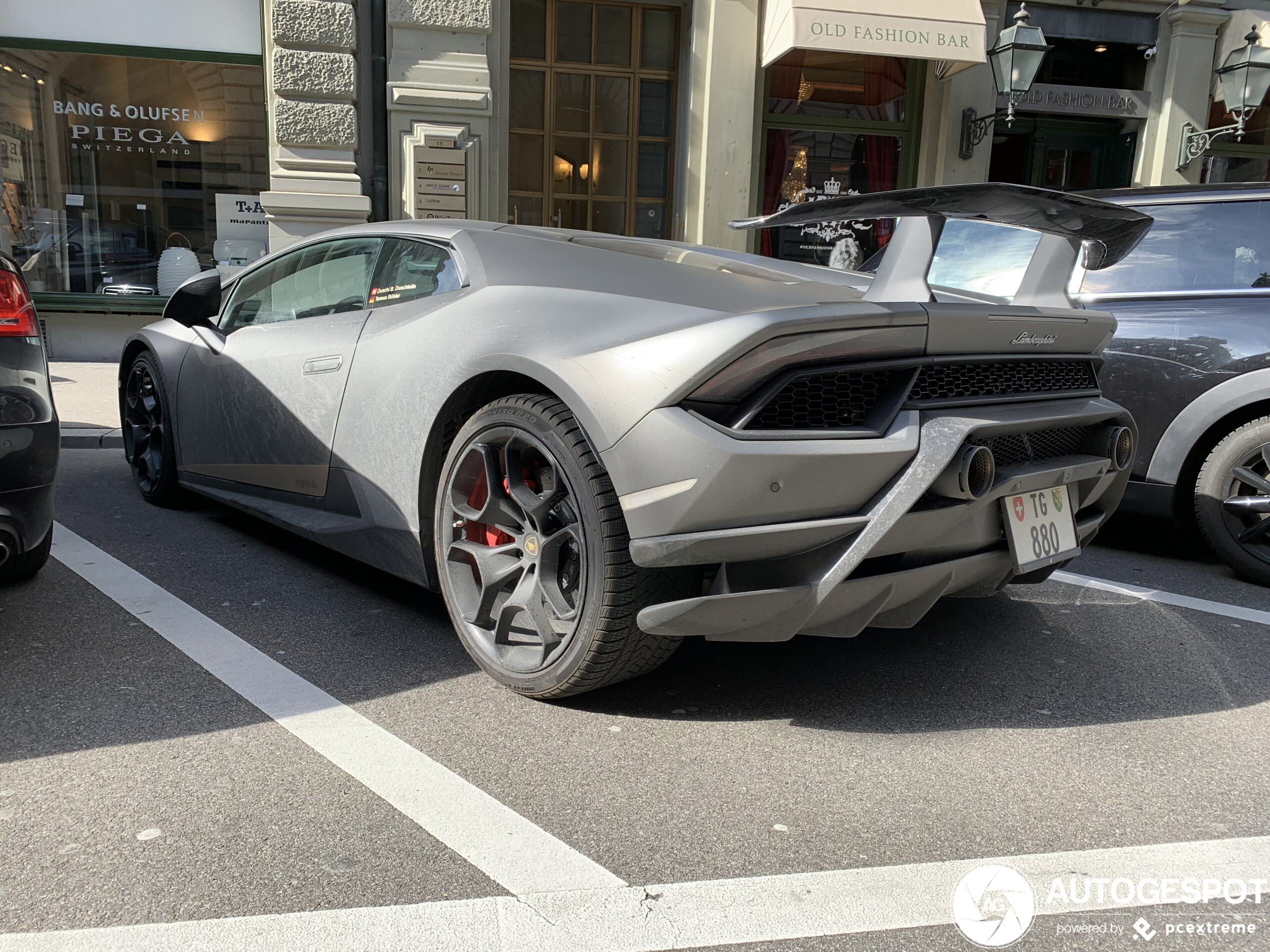 Lamborghini Huracán LP640-4 Performante