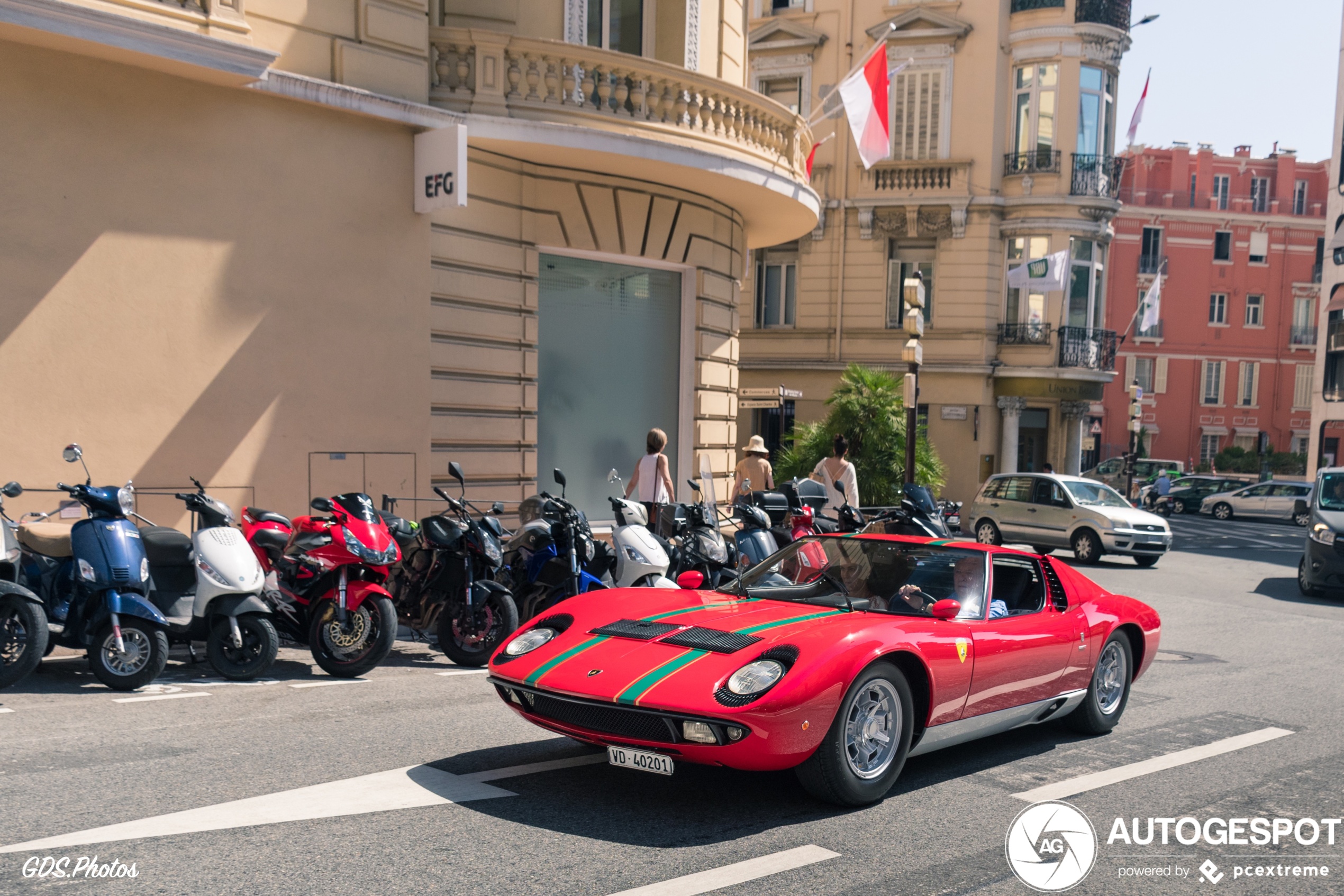 Lamborghini Miura P400