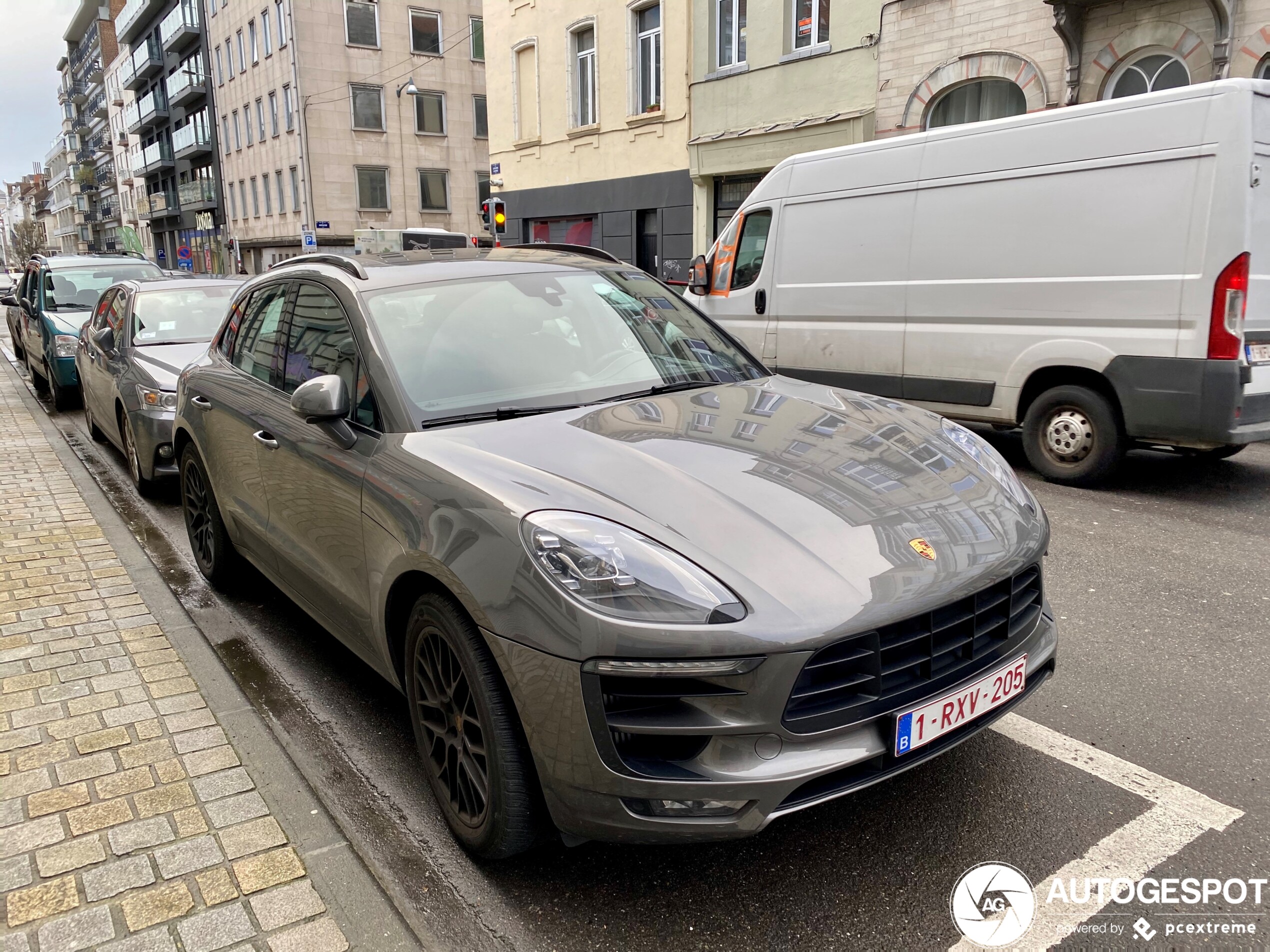 Porsche 95B Macan GTS