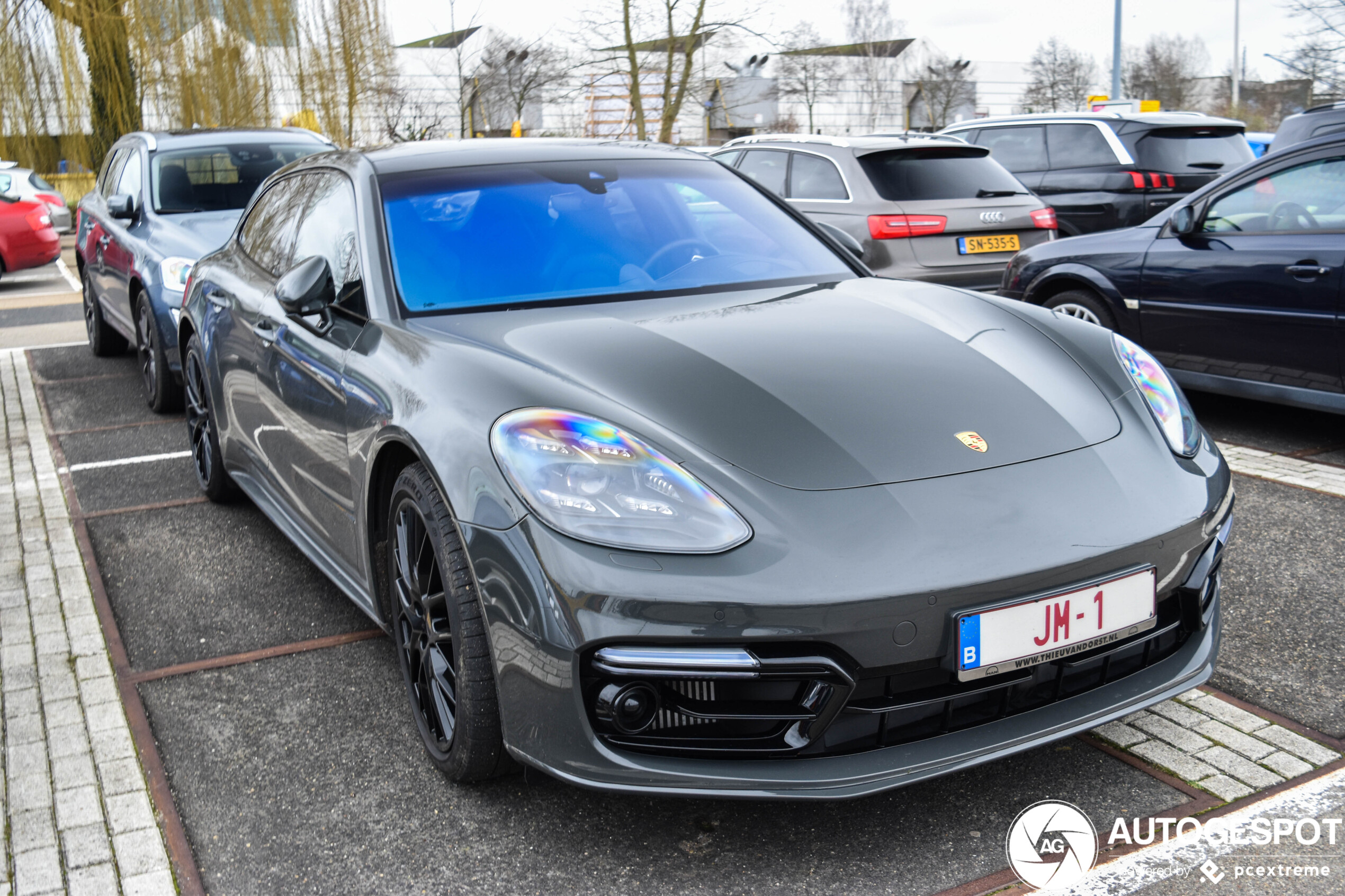 Porsche 971 Panamera Turbo S E-Hybrid Sport Turismo