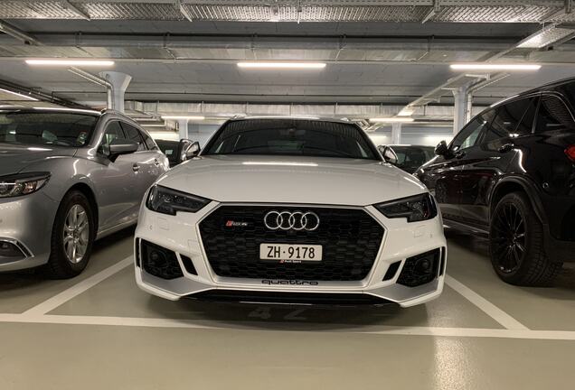 Audi RS4 Avant B9