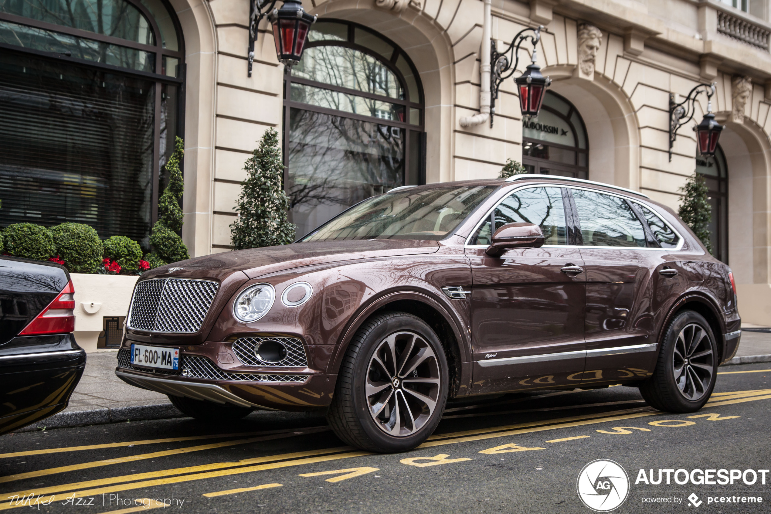 Bentley Bentayga Hybrid