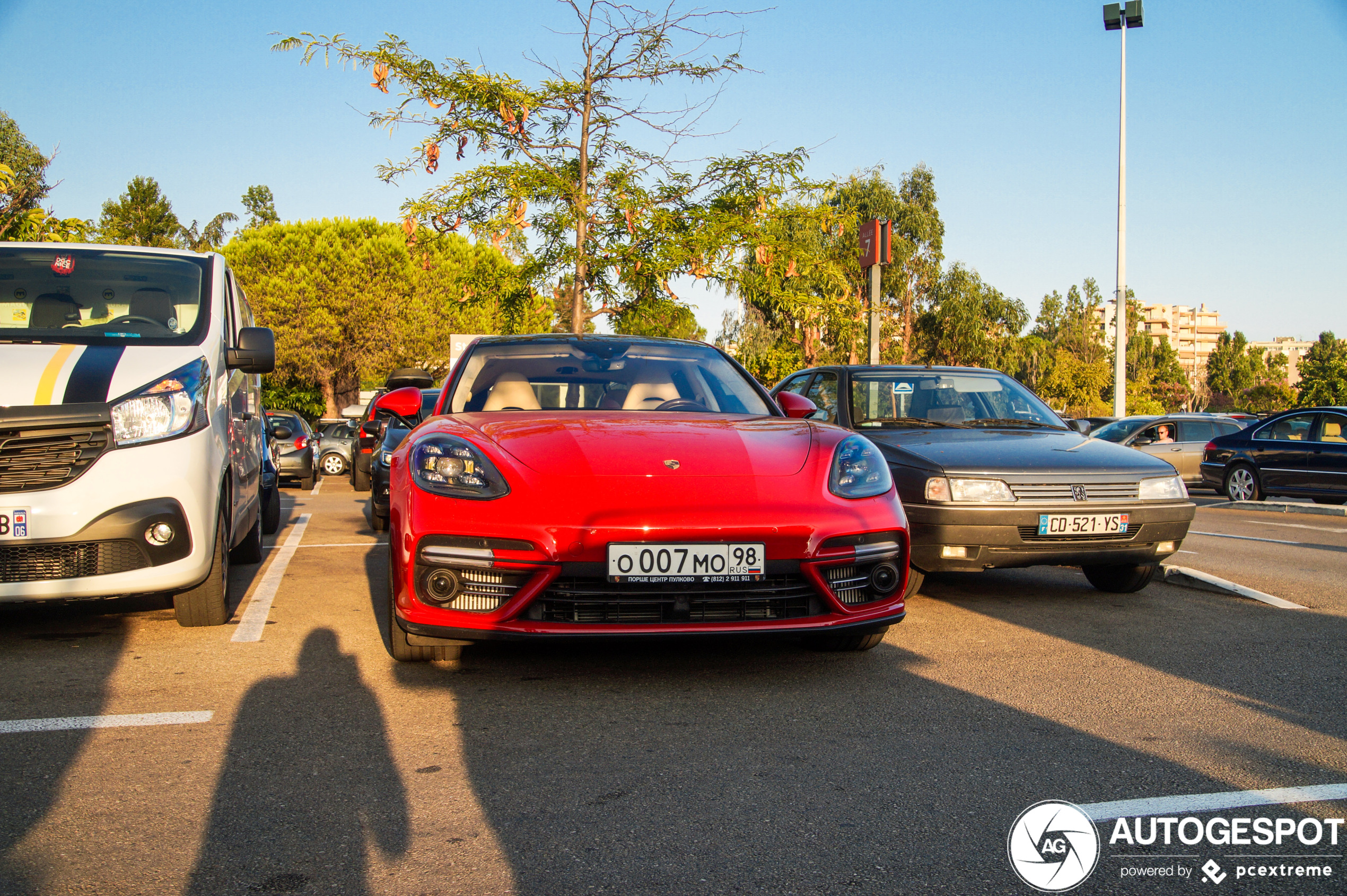 Porsche 971 Panamera Turbo