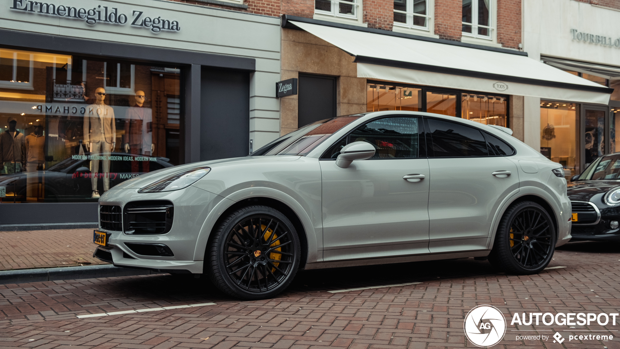 Porsche Cayenne Coupé Turbo S E-Hybrid