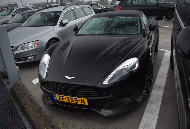 Aston Martin Vanquish Volante