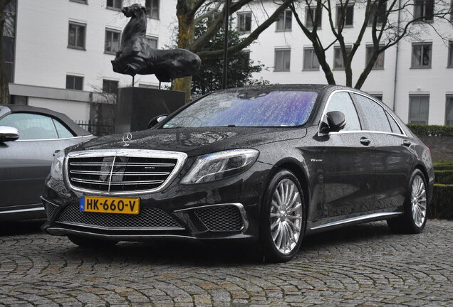 Mercedes-Benz S 65 AMG V222