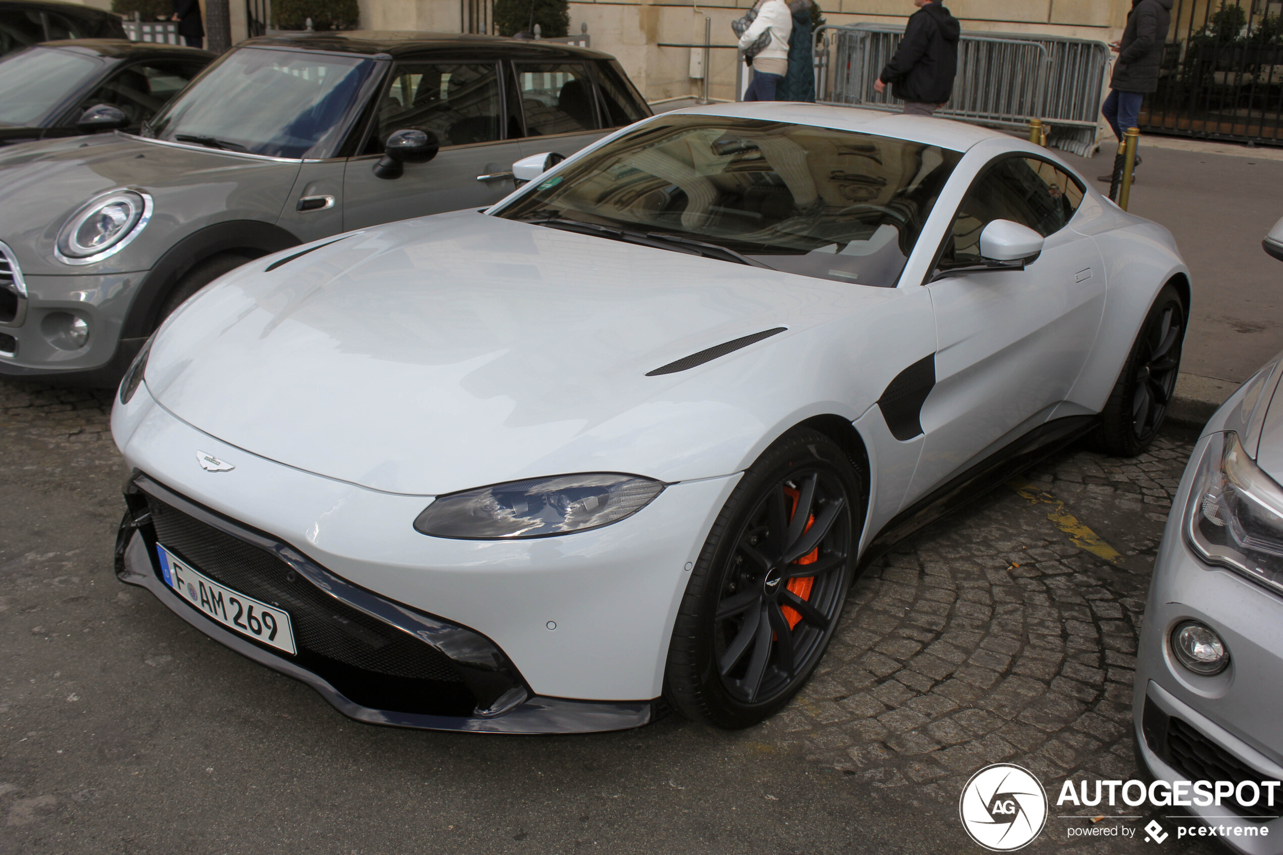 Aston Martin V8 Vantage 2018