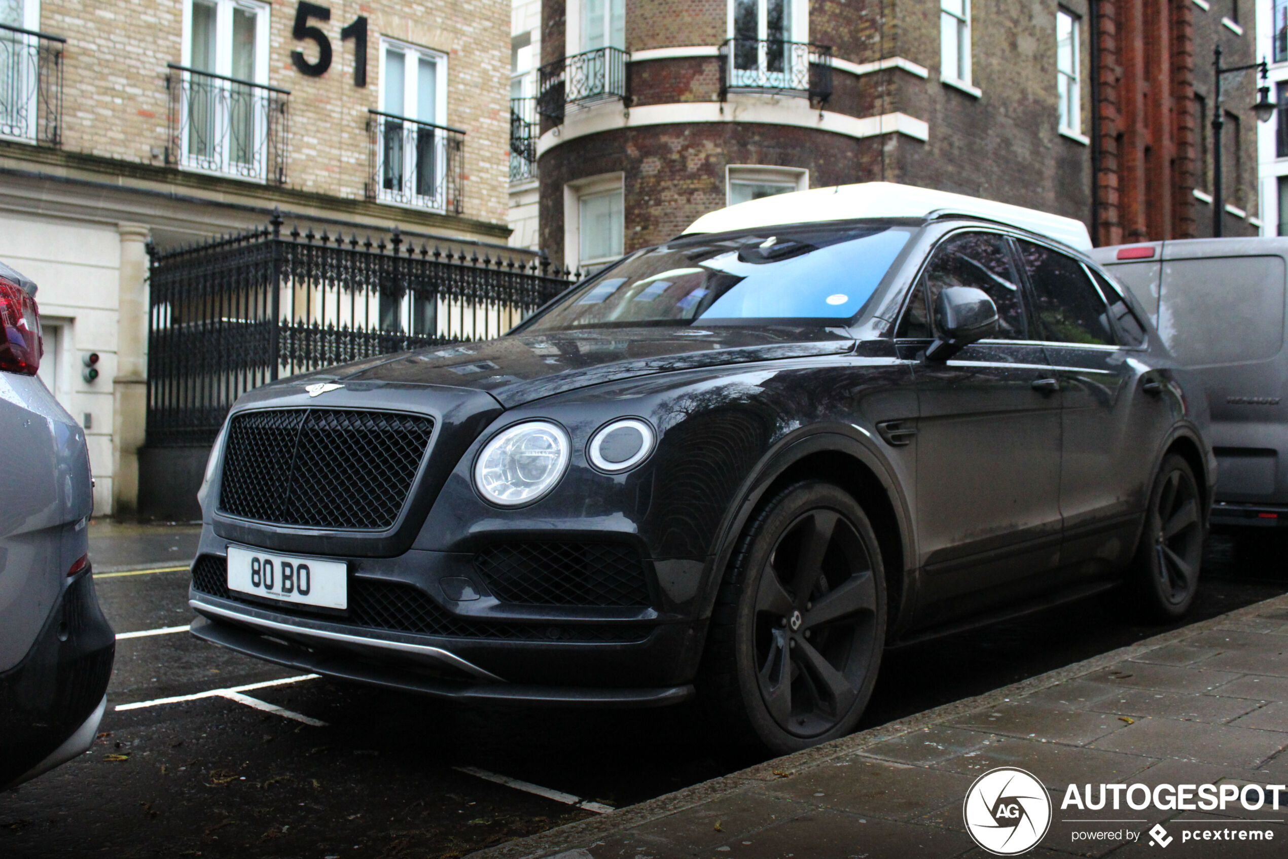 Bentley Bentayga V8