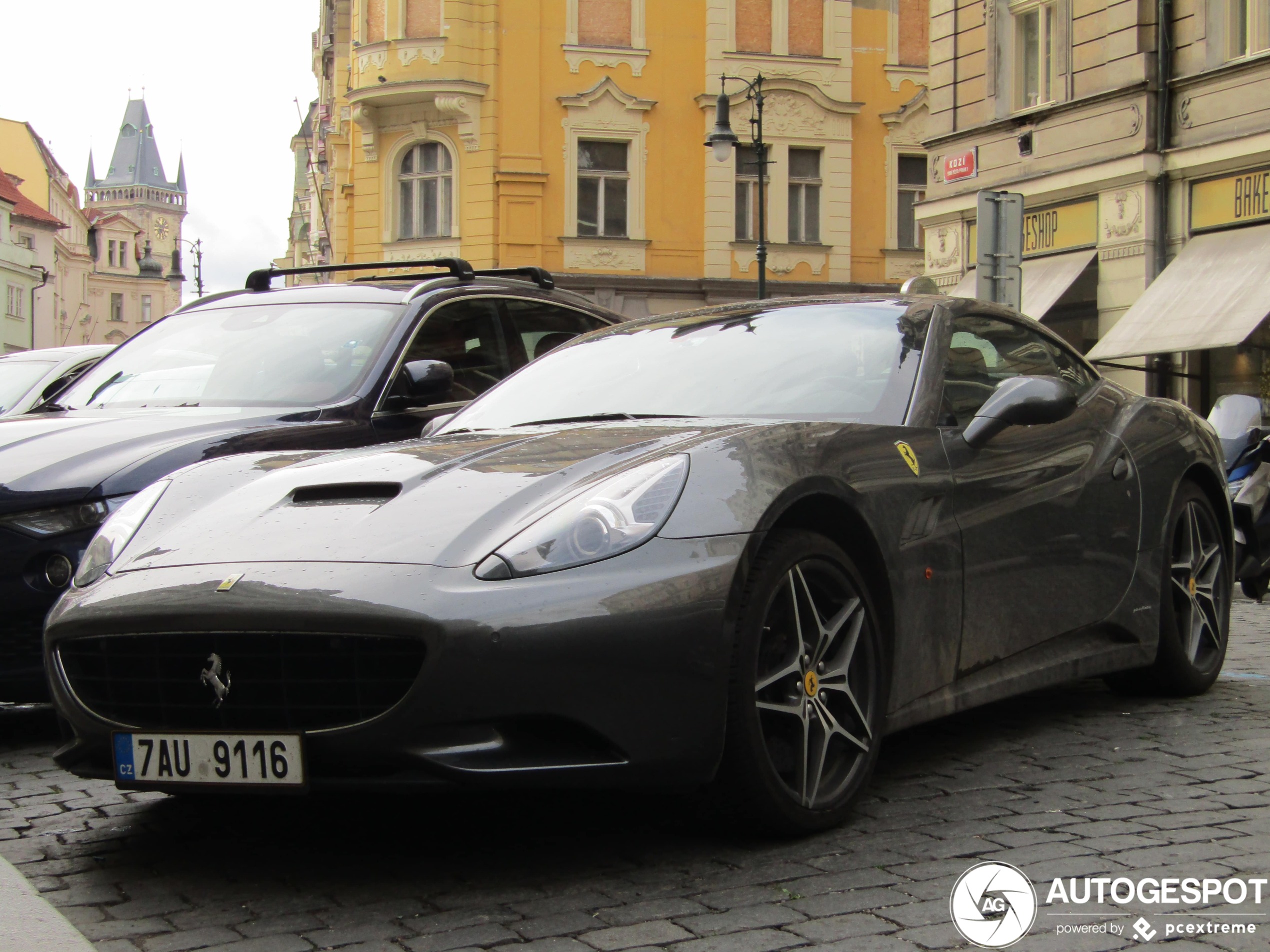 Ferrari California