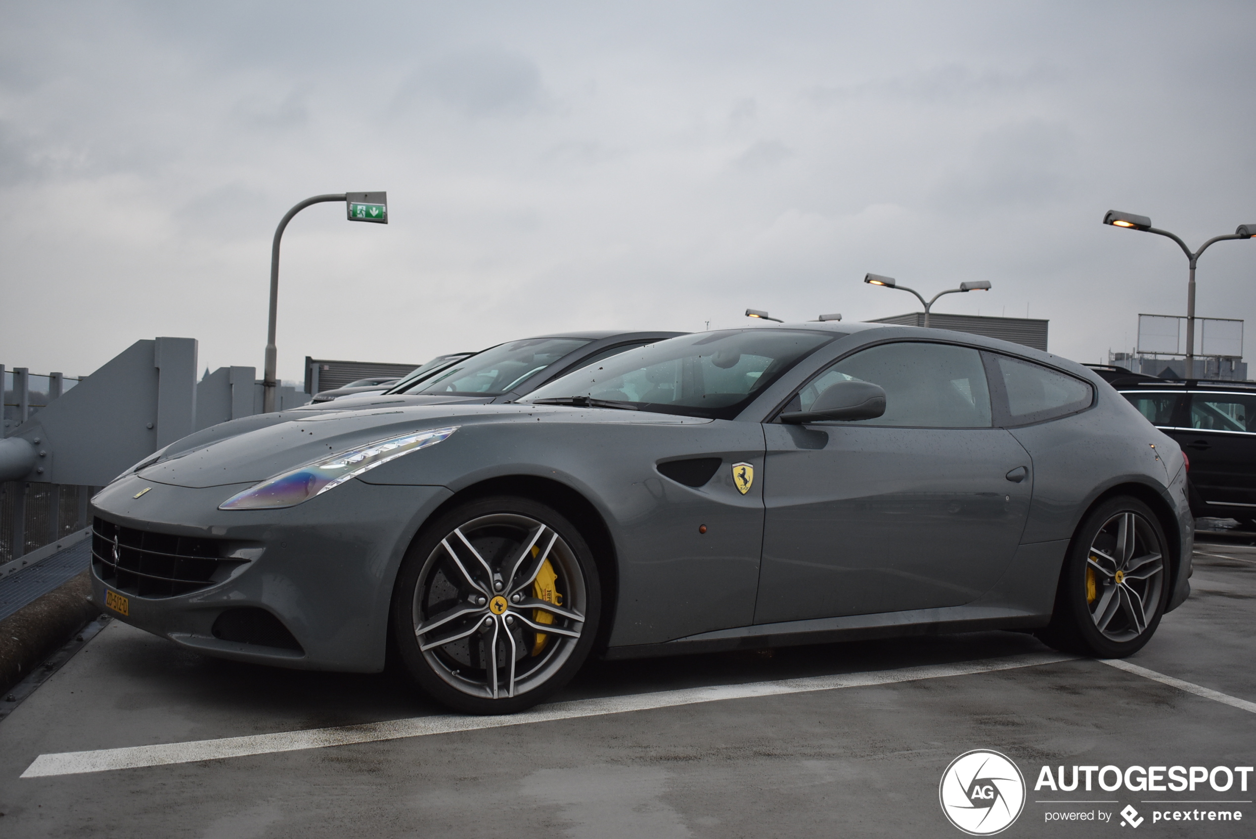 Ferrari FF