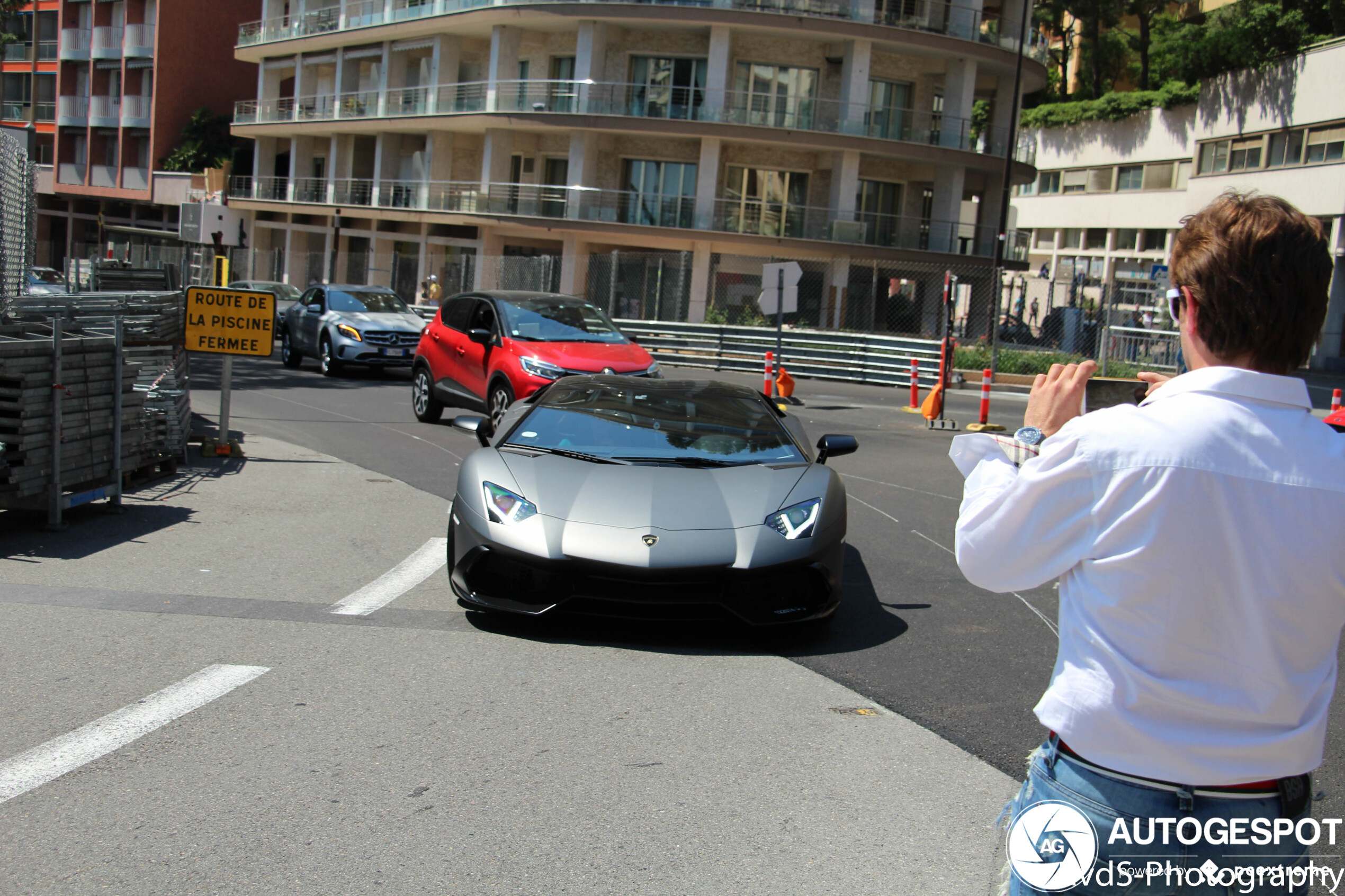 Lamborghini Aventador LP700-4