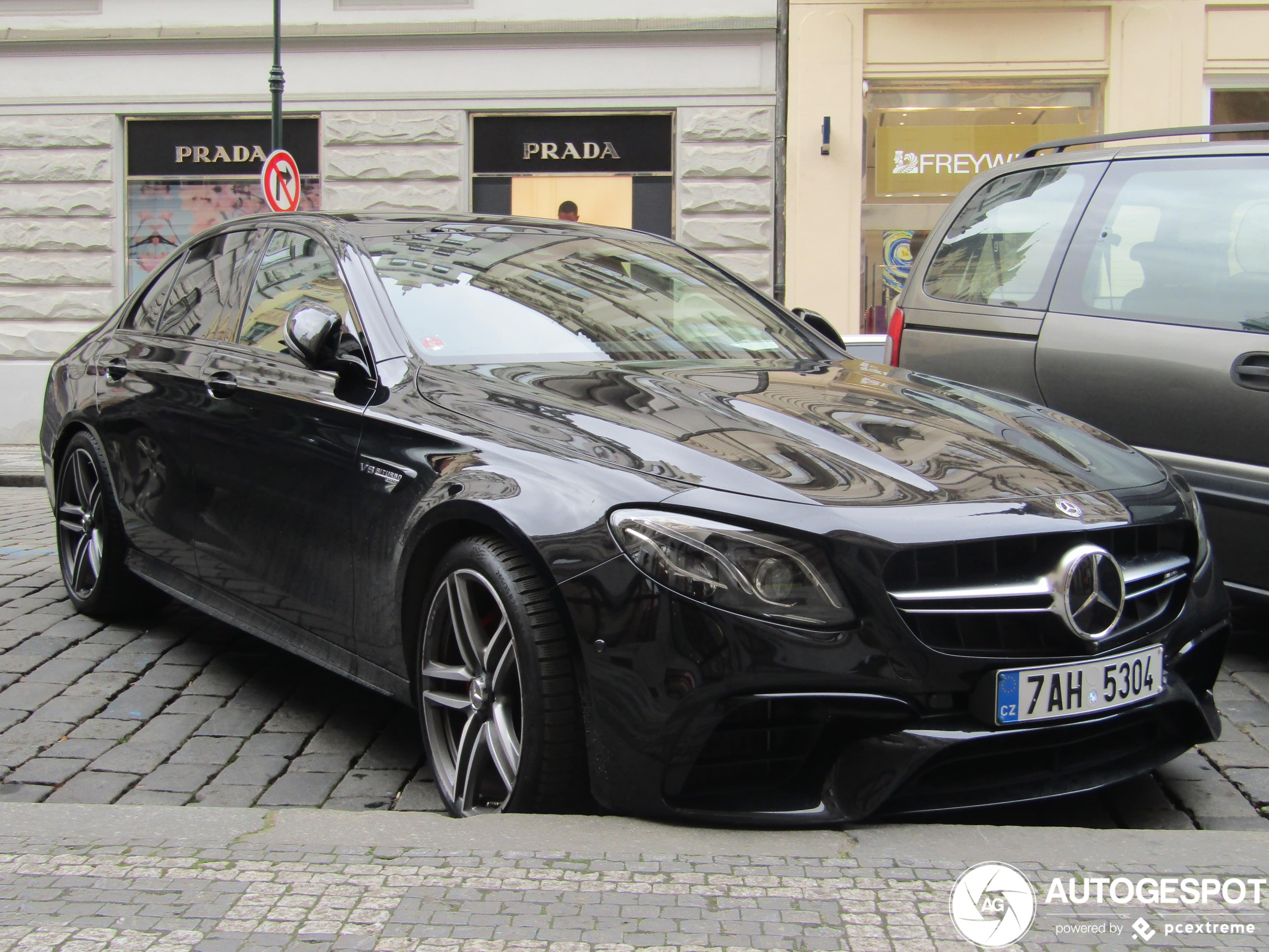 Mercedes-AMG E 63 S W213