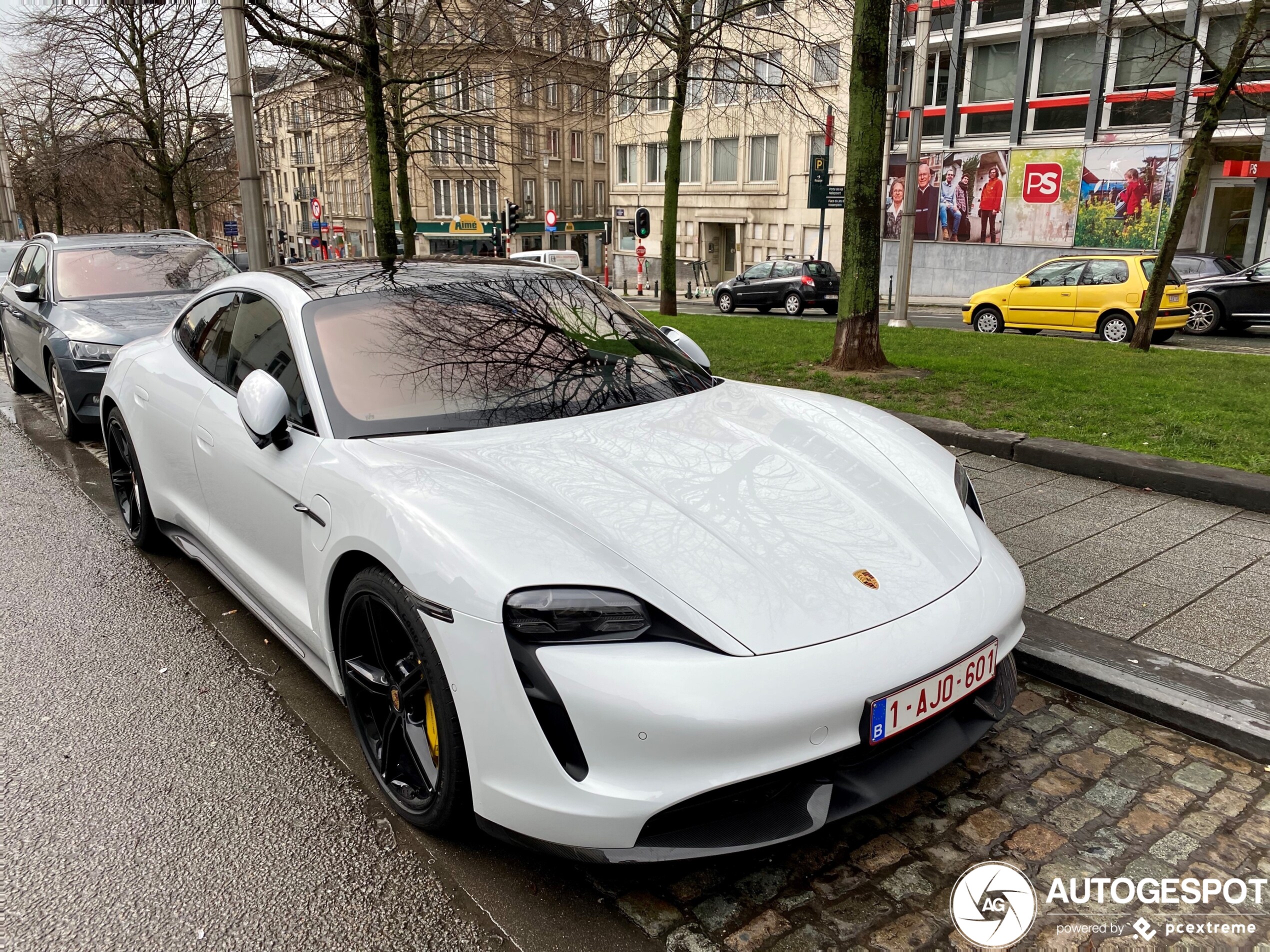 Porsche Taycan Turbo S