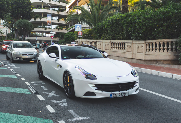 Ferrari FF