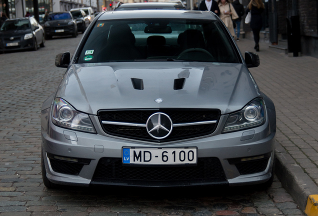 Mercedes-Benz C 63 AMG Edition 507