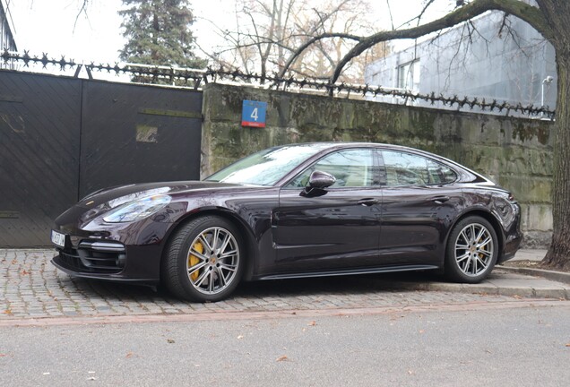 Porsche 971 Panamera GTS MkI