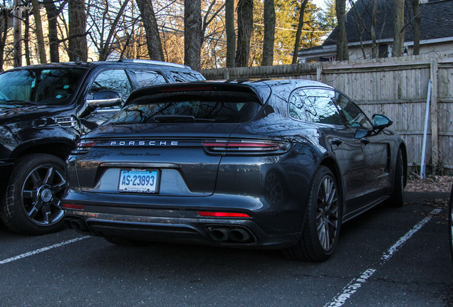 Porsche 971 Panamera Turbo Sport Turismo