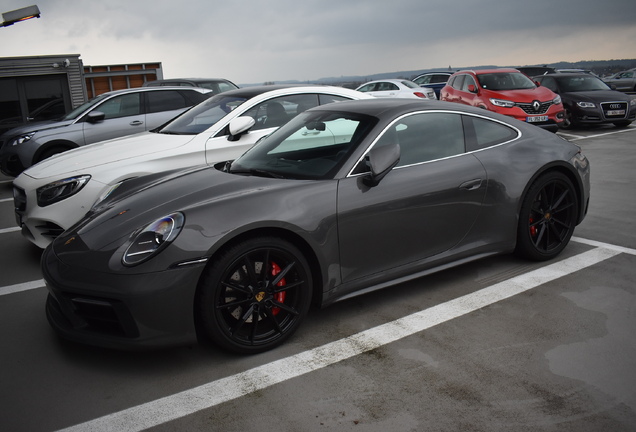 Porsche 992 Carrera S