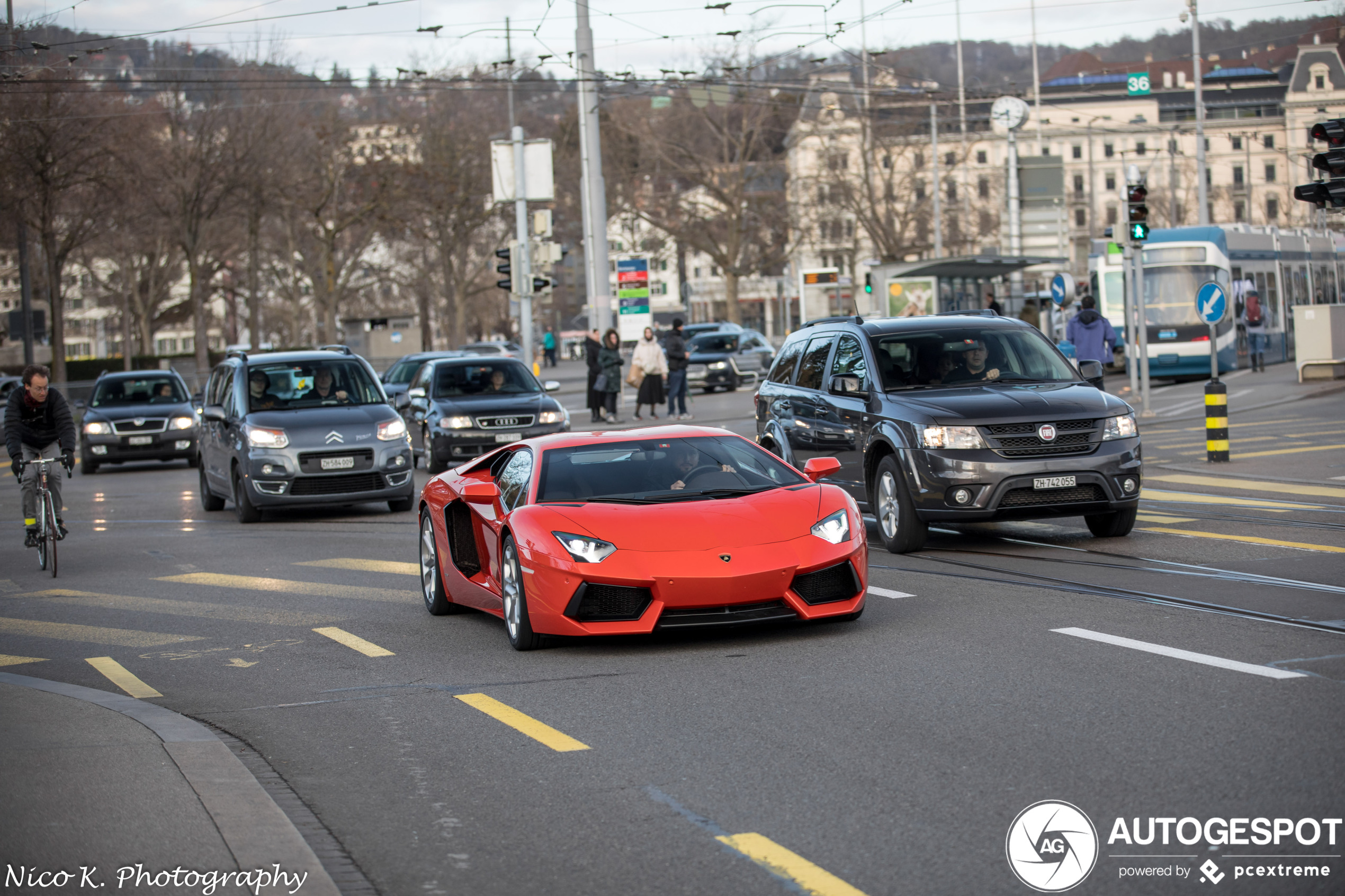 Lamborghini Aventador LP700-4