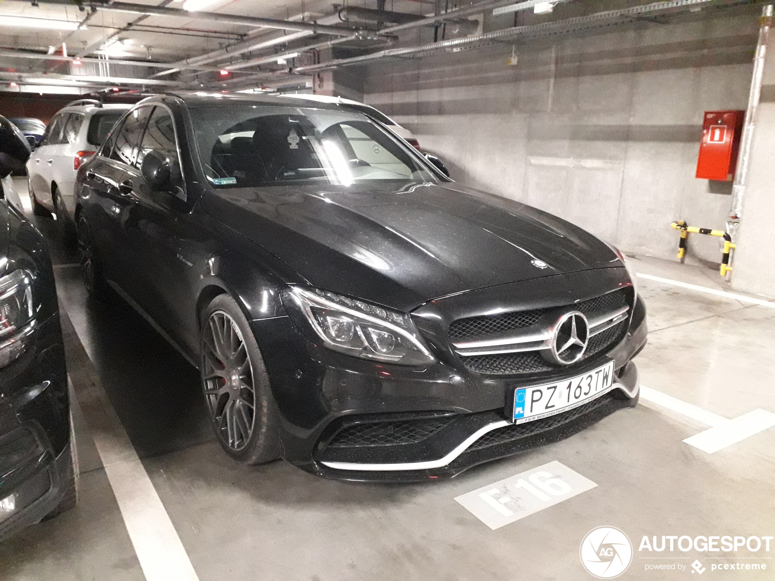 Mercedes-AMG C 63 S W205