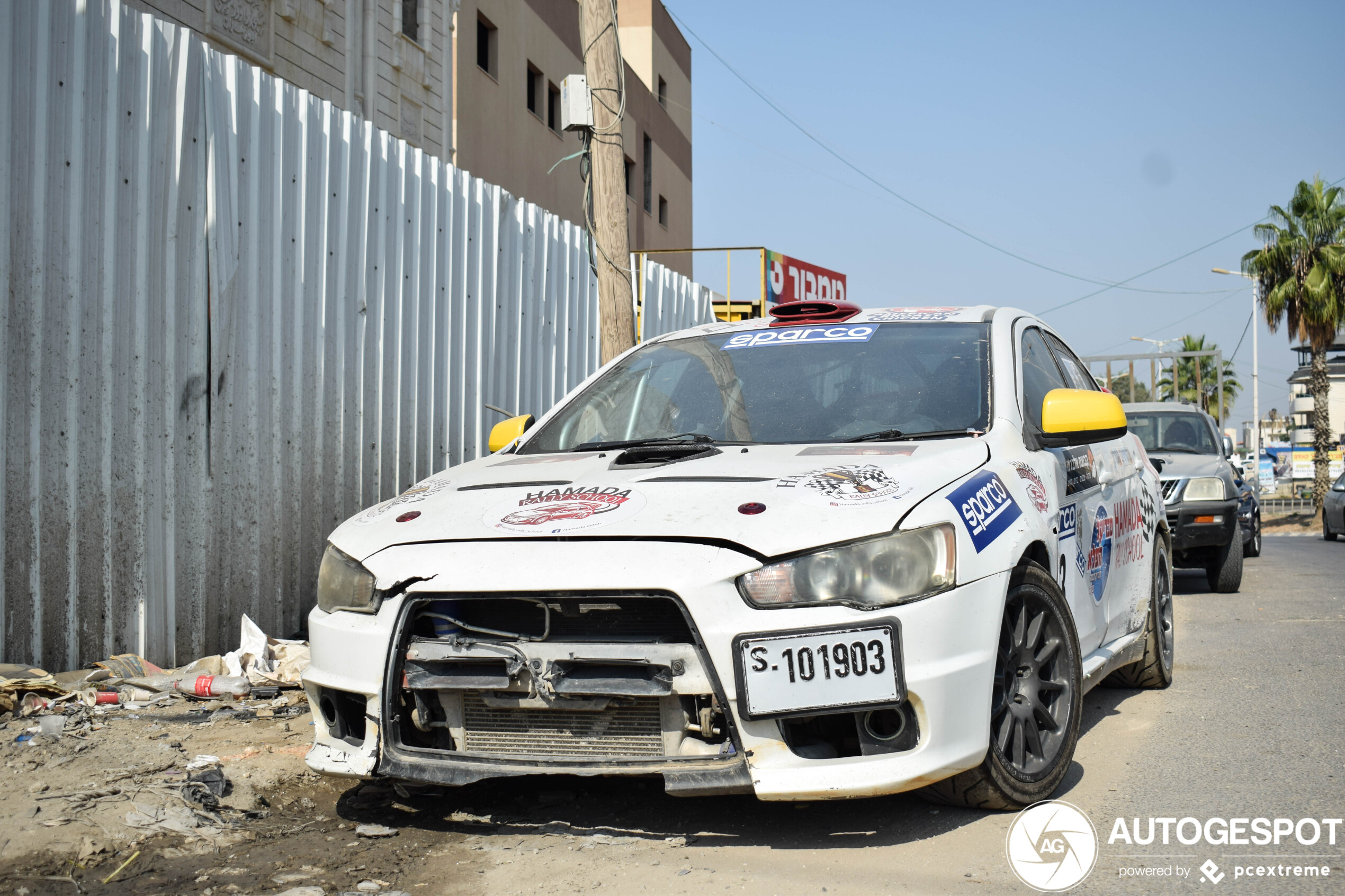 Mitsubishi Lancer Evolution X R4