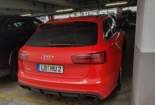 Audi RS6 Avant C7 2015