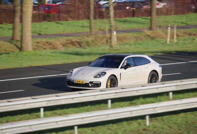 Porsche 971 Panamera Turbo S E-Hybrid Sport Turismo