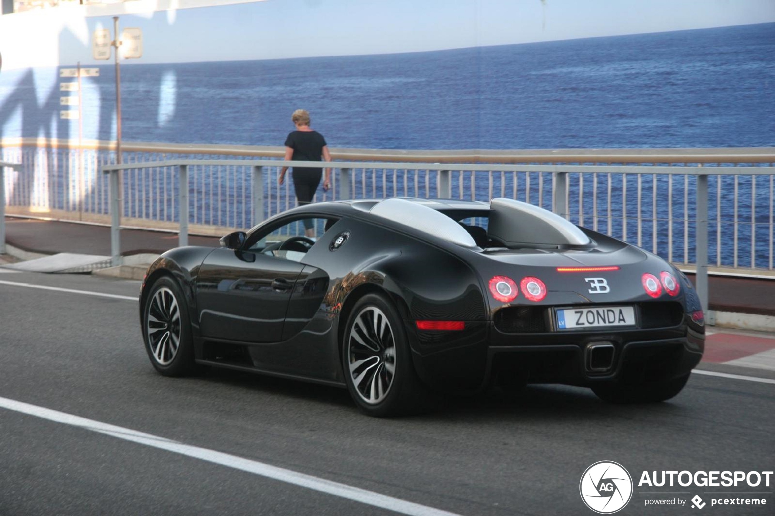 Bugatti Veyron 16.4