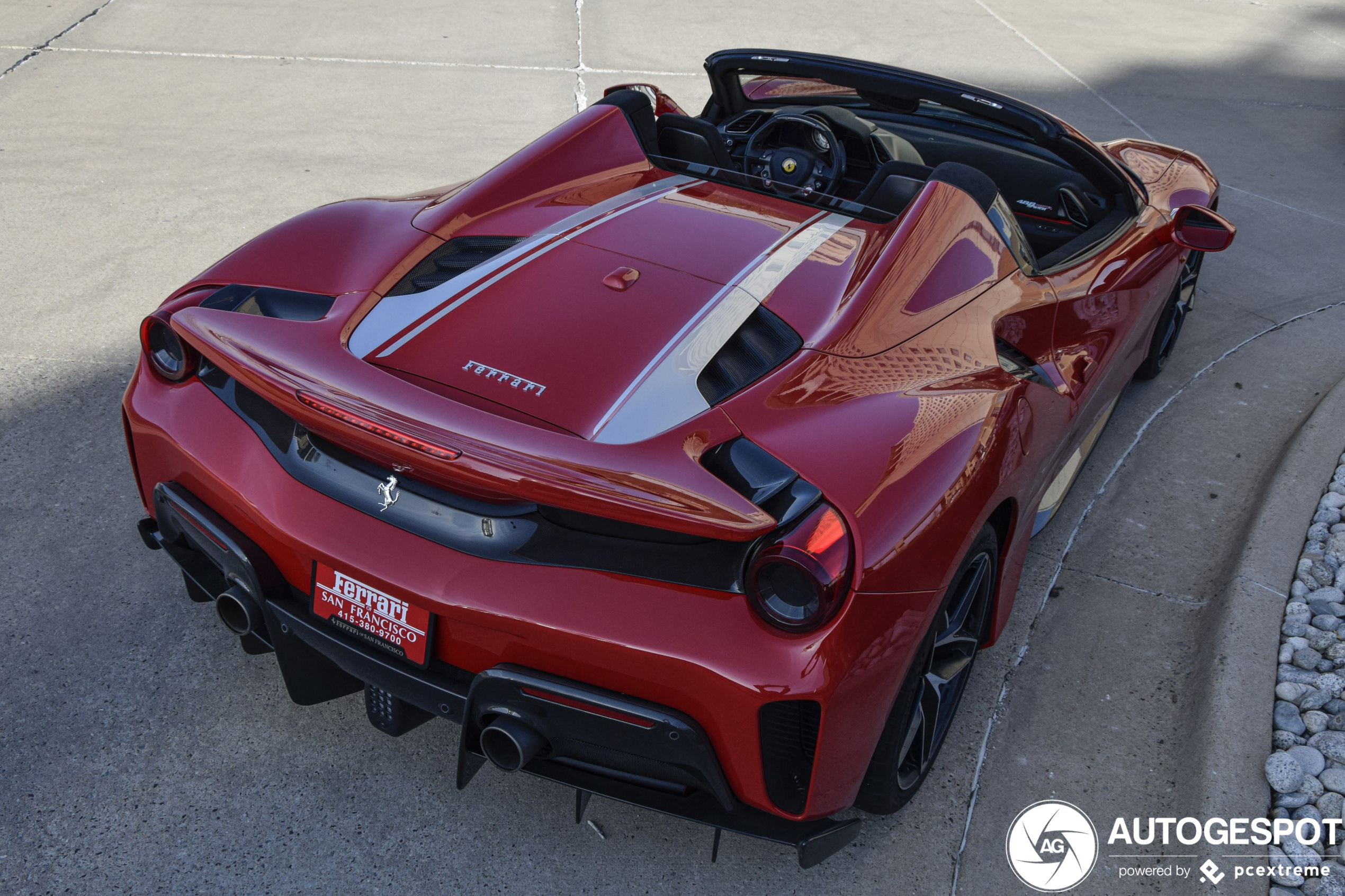 Tweemaal de prachtige Ferrari 488 Pista Spider gespot