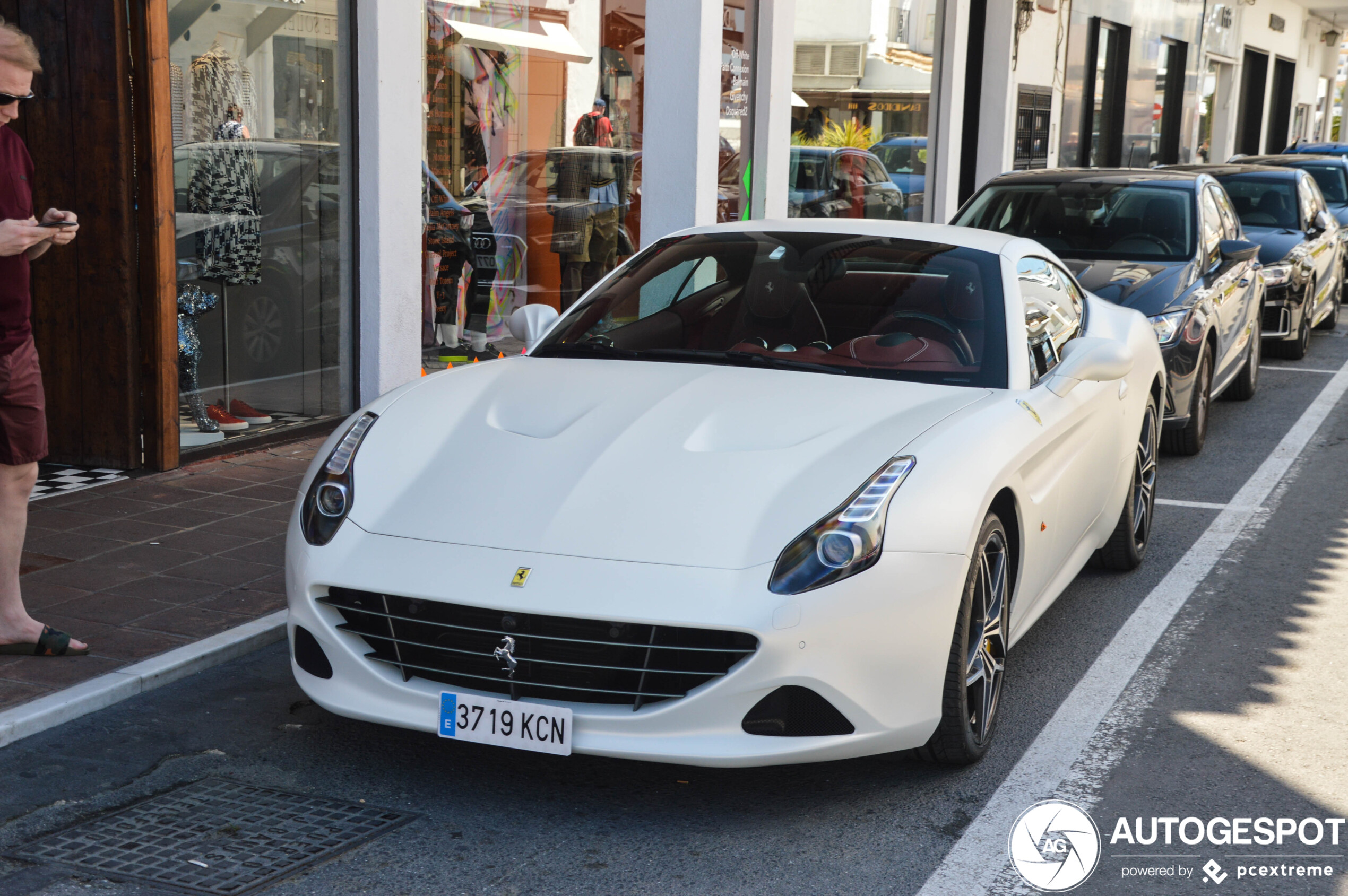 Ferrari California T