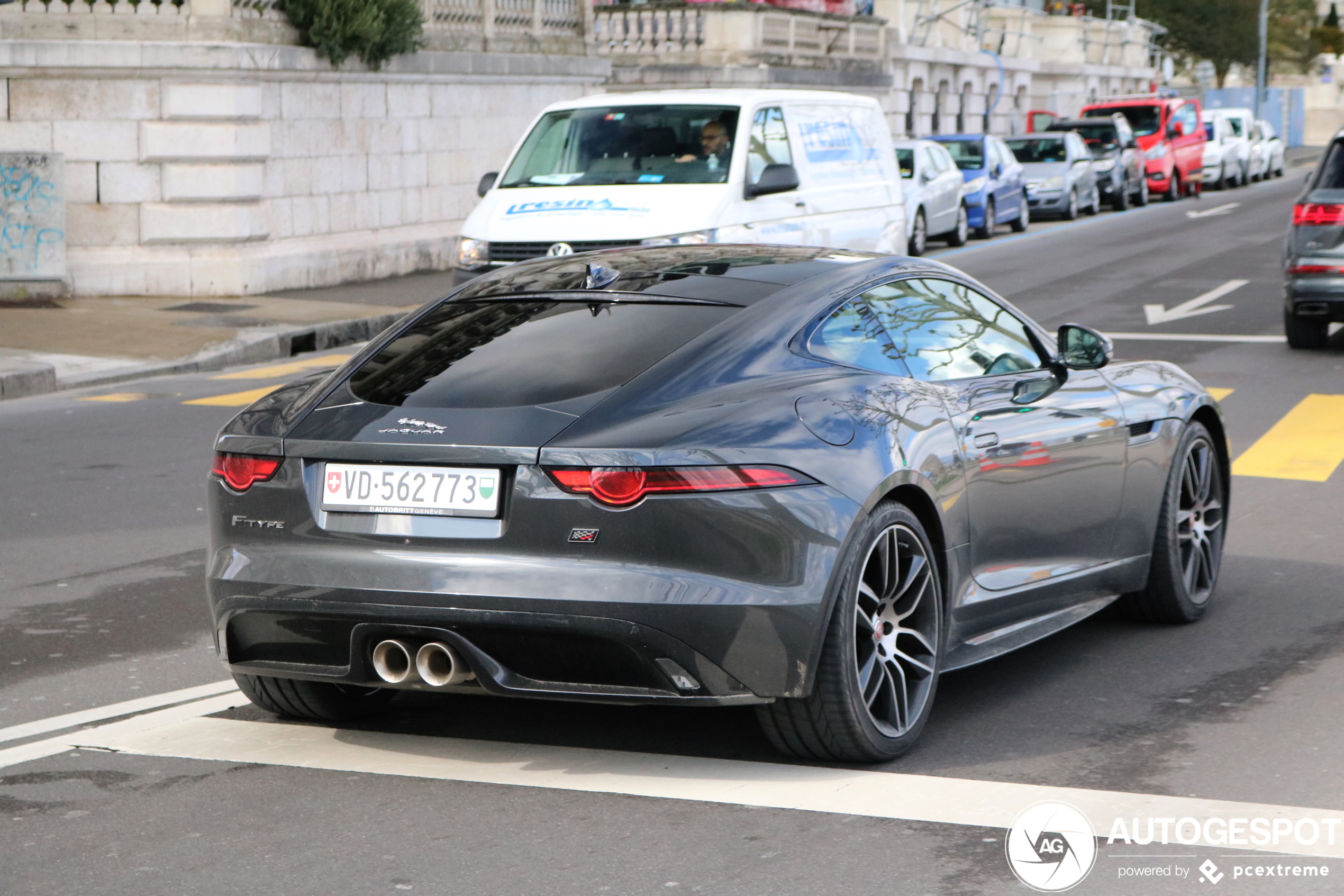 Jaguar F-TYPE S Coupé Chequered Flag Edition 2019