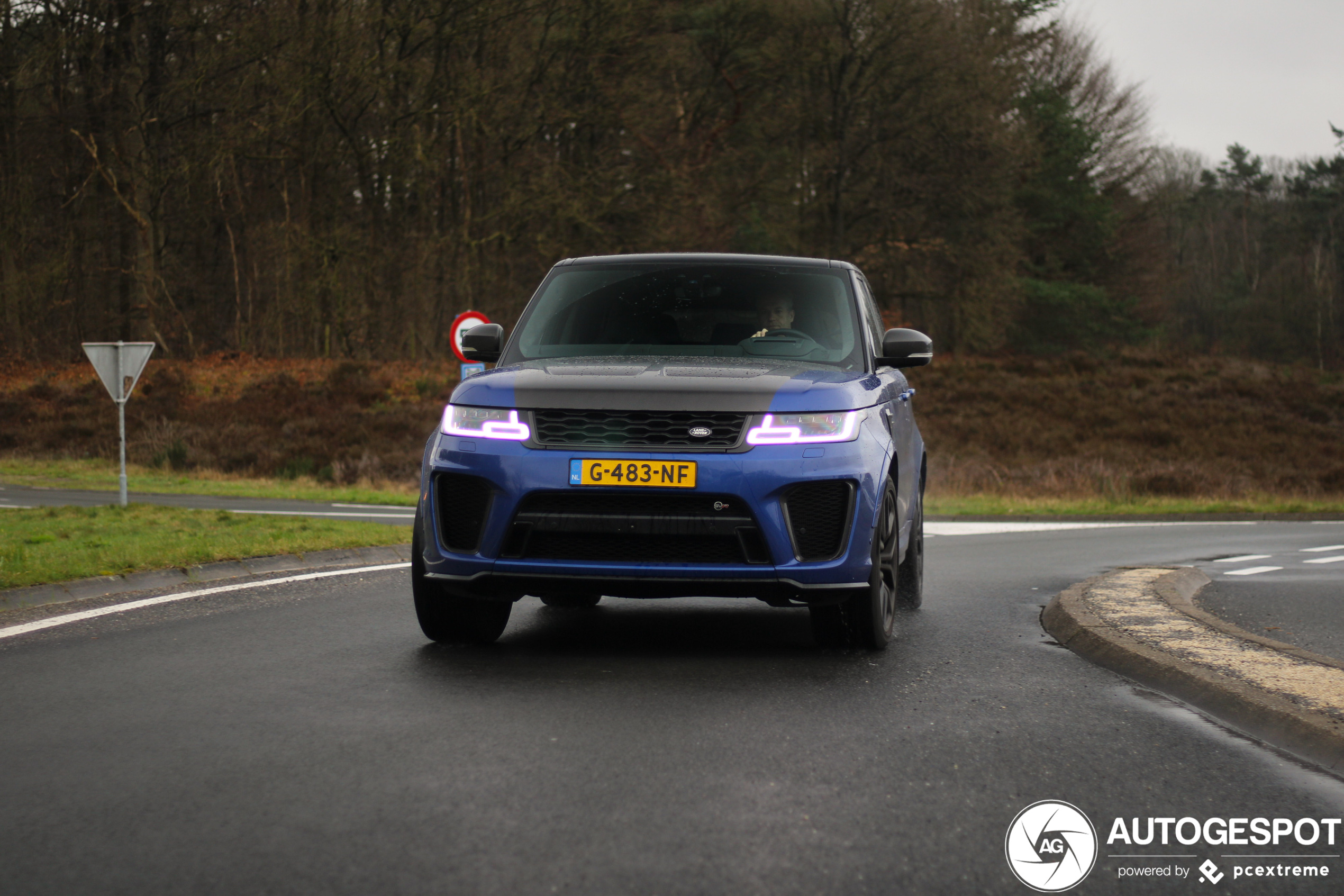 Land Rover Range Rover Sport SVR 2018 Carbon Edition