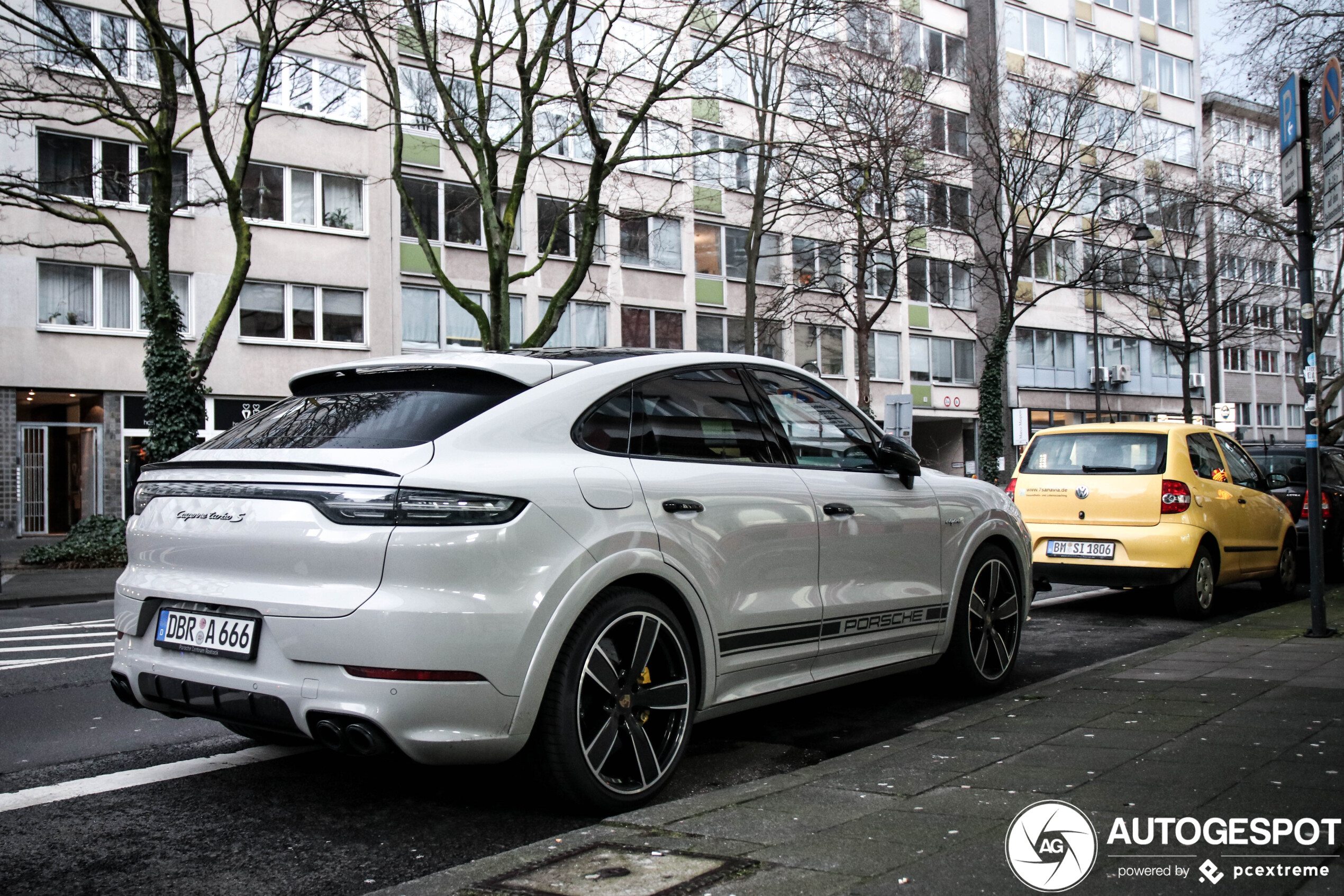 Porsche Cayenne Coupé Turbo S E-Hybrid