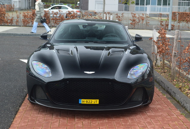 Aston Martin DBS Superleggera