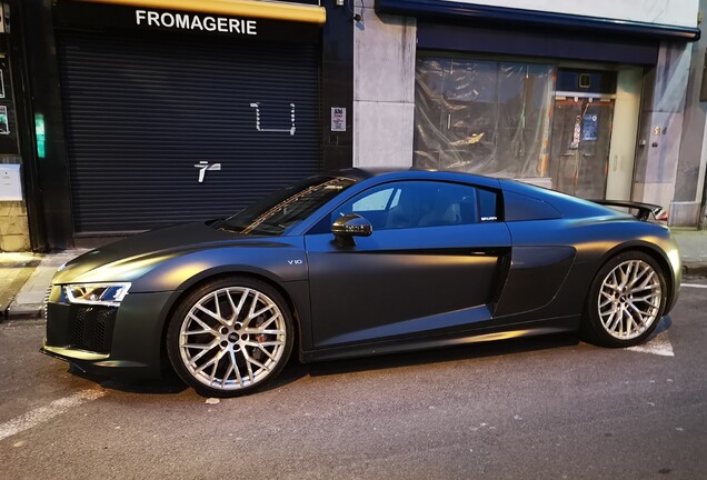 Audi R8 V10 Plus 2015