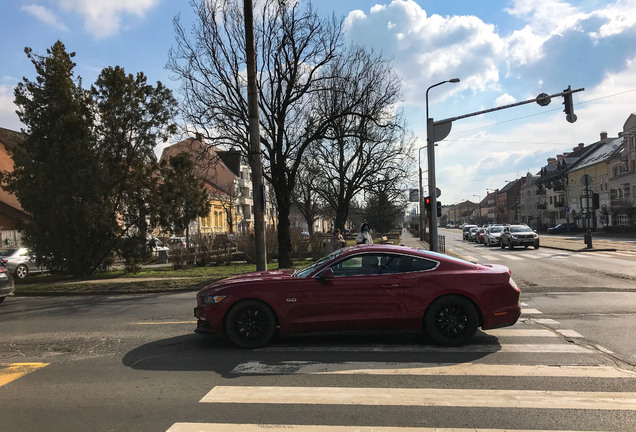 Ford Mustang GT 2015