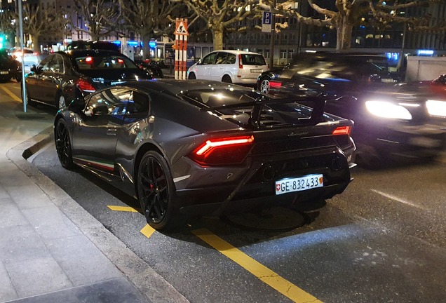 Lamborghini Huracán LP640-4 Performante