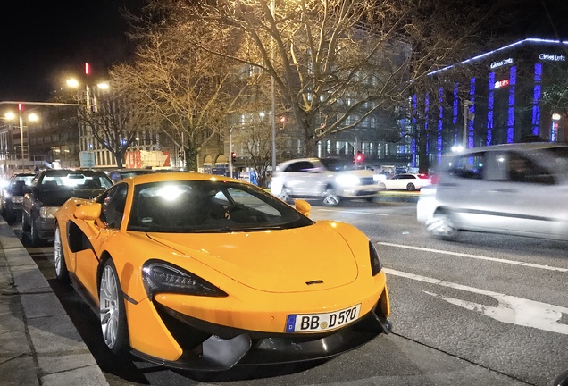 McLaren 570S