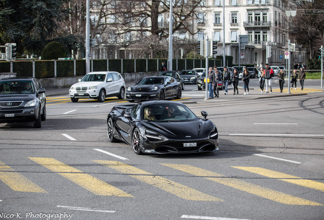 McLaren 720S