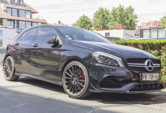 Mercedes-AMG A 45 W176 2015