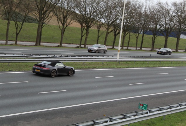 Porsche 991 Carrera 4S Cabriolet MkI