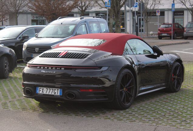 Porsche 992 Carrera S Cabriolet