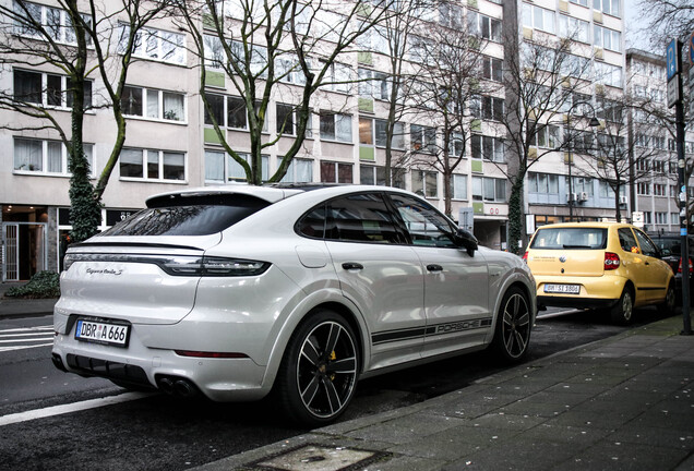 Porsche Cayenne Coupé Turbo S E-Hybrid