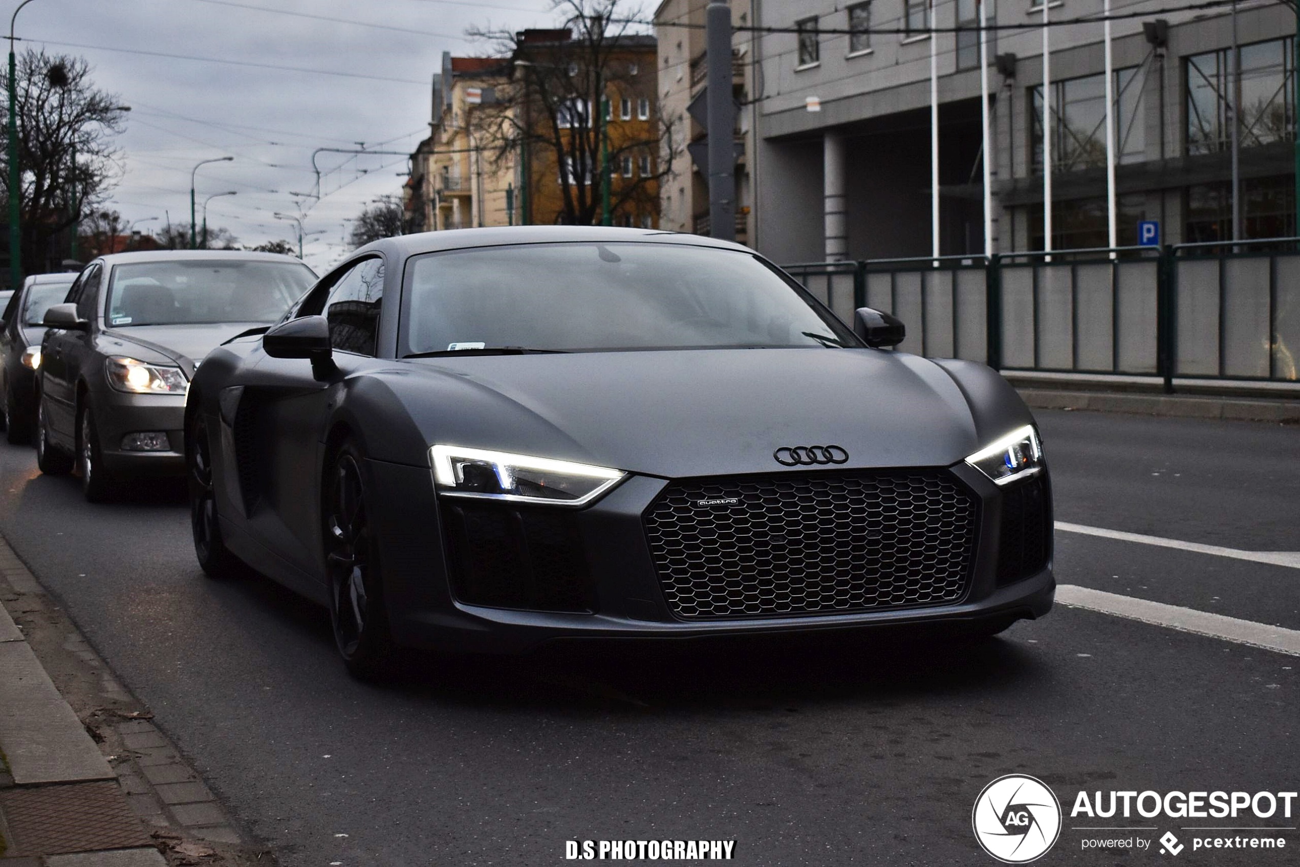 Audi R8 V10 Plus 2015