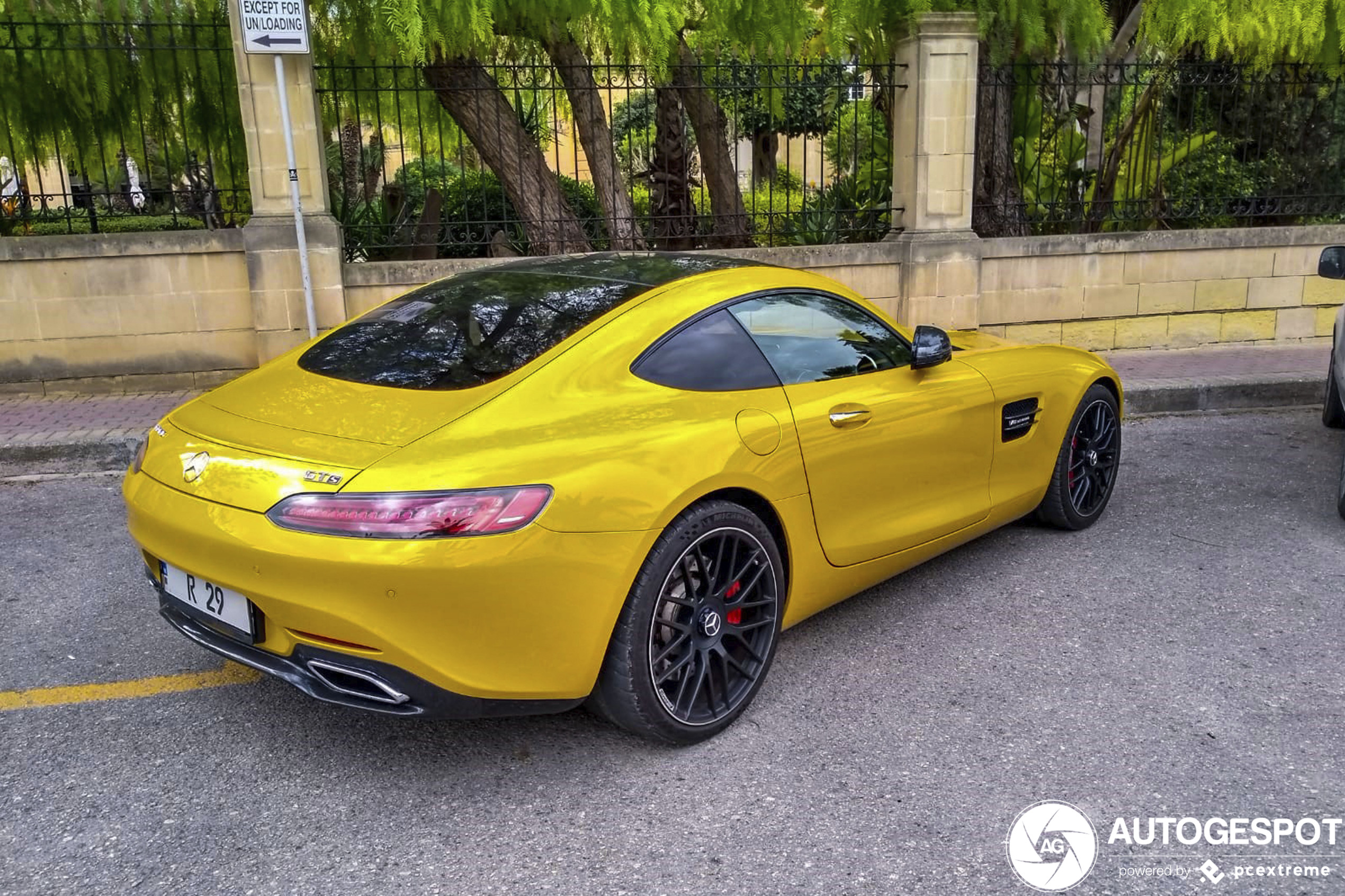 Mercedes-AMG GT S C190