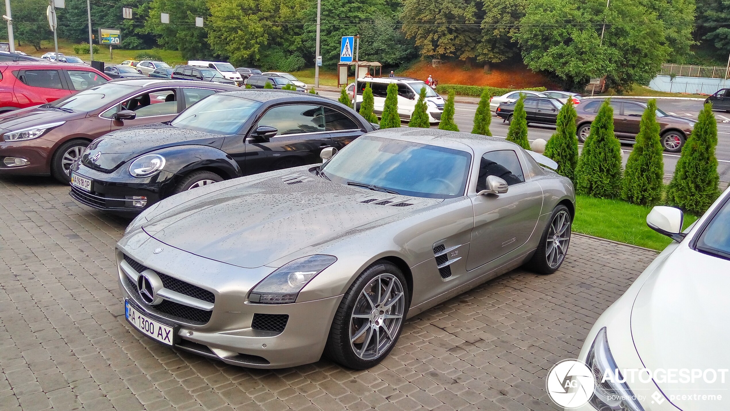 Mercedes-Benz SLS AMG