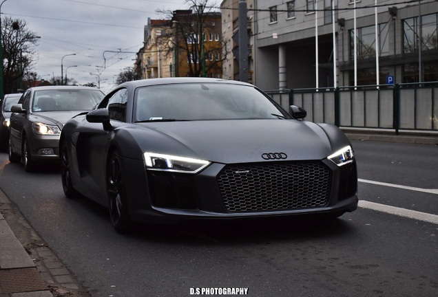 Audi R8 V10 Plus 2015