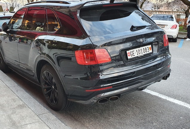 Bentley Bentayga Black Edition