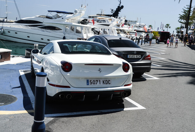 Ferrari California T