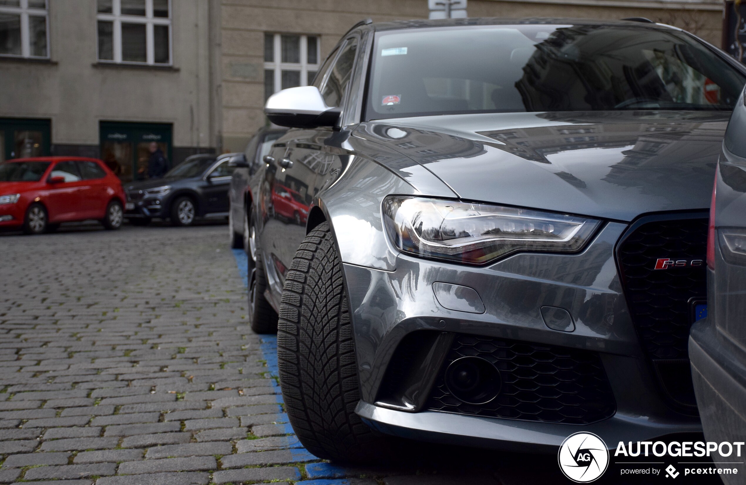 Audi RS6 Avant C7